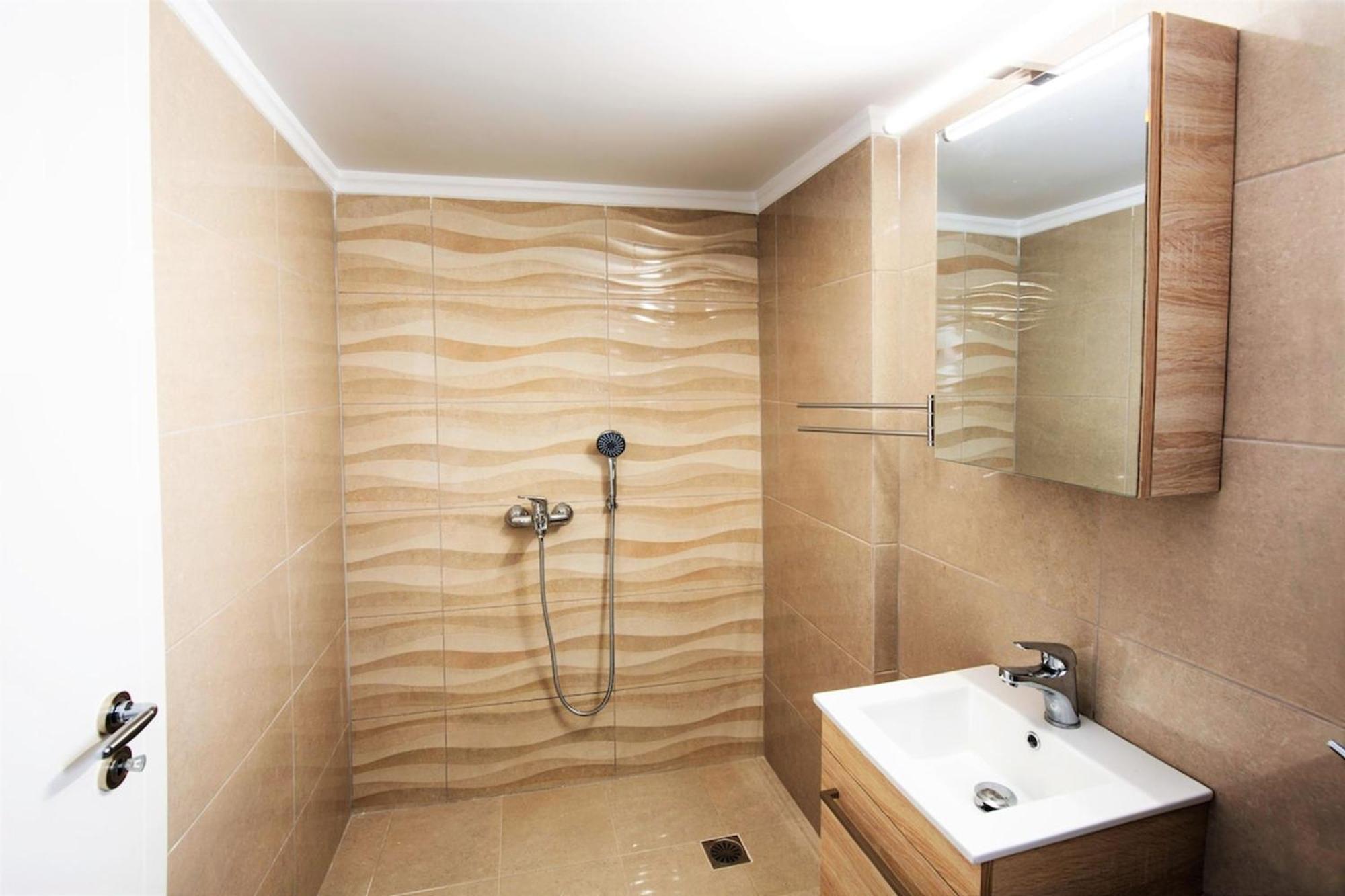 Apartment Peaceful Renovated Near Lycabettus Hill Athens