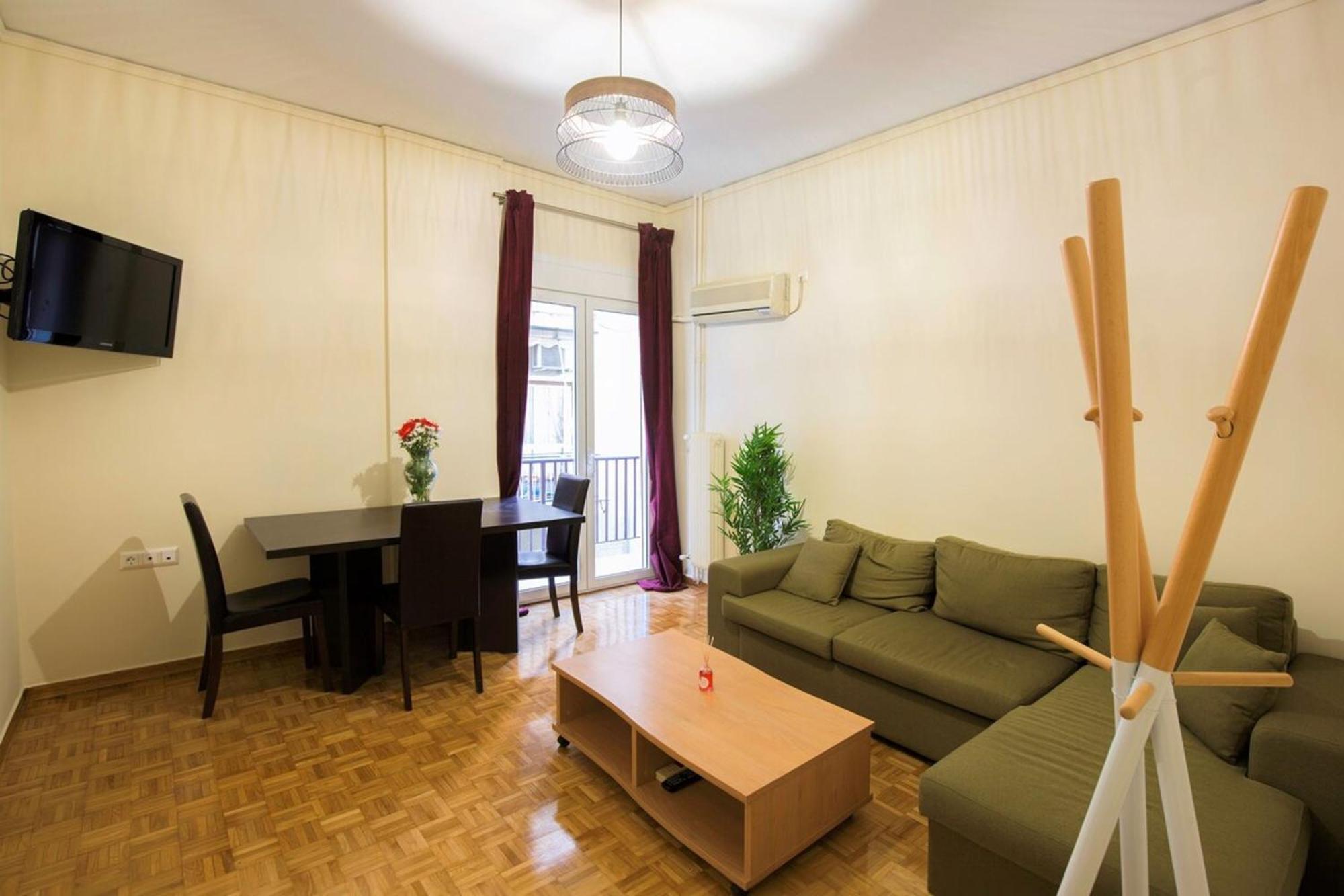 Peaceful Renovated Near Lycabettus Hill *
