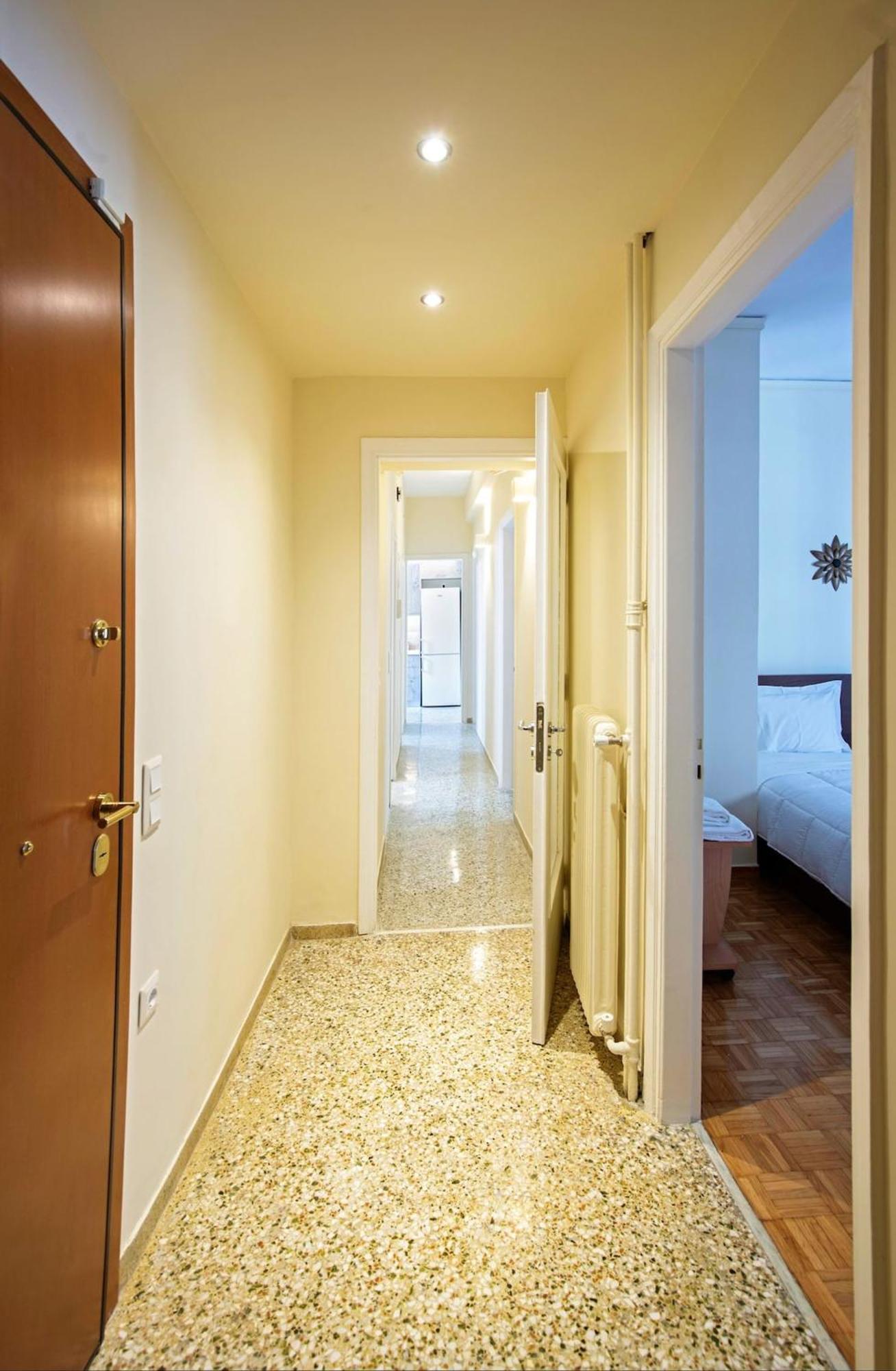 Apartment Peaceful Renovated Near Lycabettus Hill